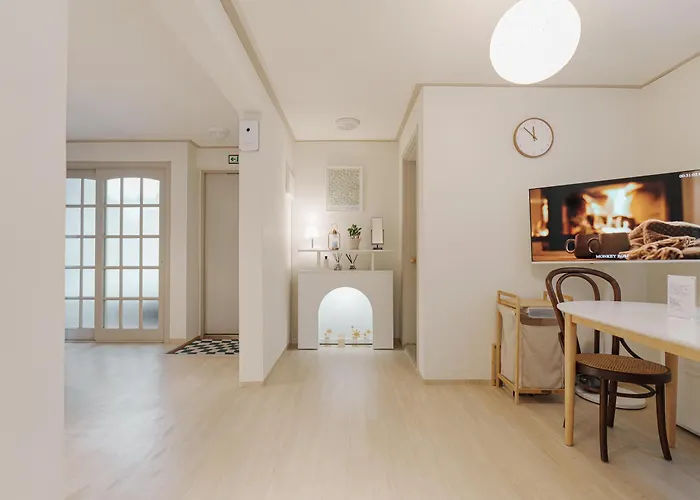 Stella House *